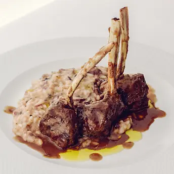 Prato de Carni e Pollame: Costolette d Agnello con Risotto al Radicchio Trevigiano